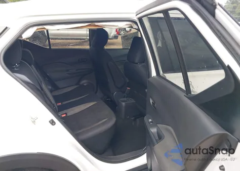 2018 Nissan Kicks S из США, поврежденный, VIN 3N1CP5CU3JL521600